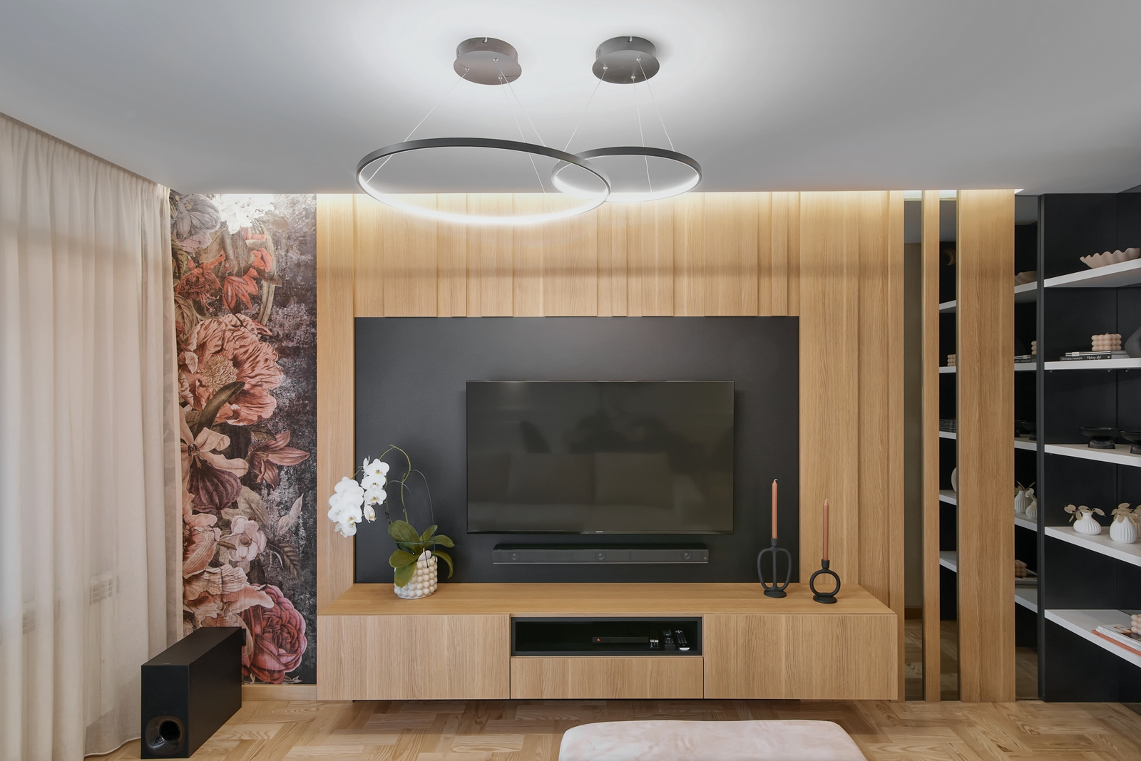 Meble Kuchenne Na Wymiar , Meble biurowe , Meble jubilerskie , Zabudowy 